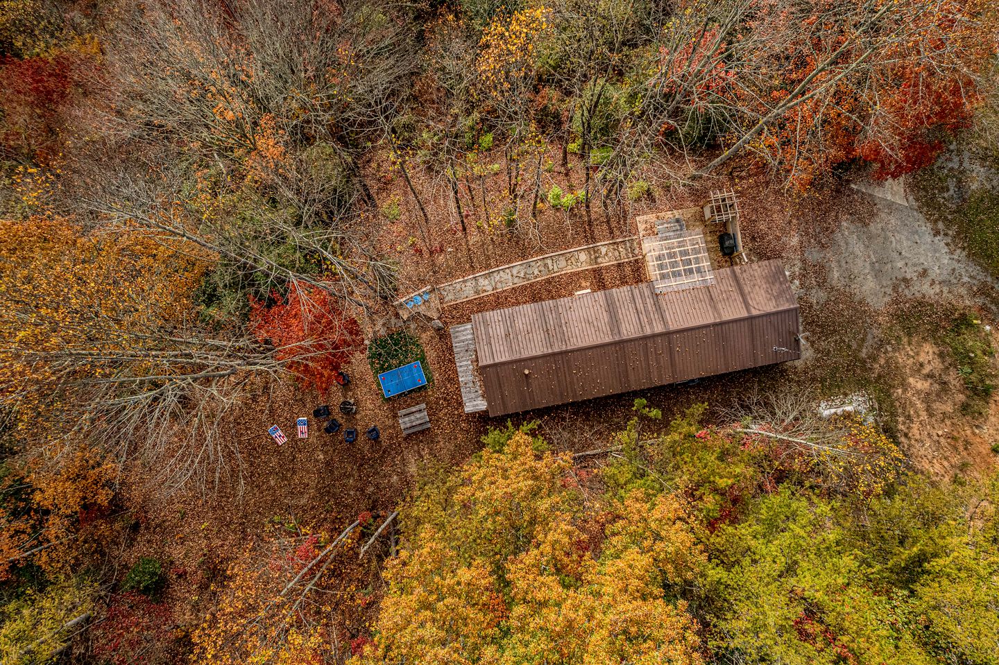 Secluded Mountain Hideaway: Cabin Experience in North Carolina