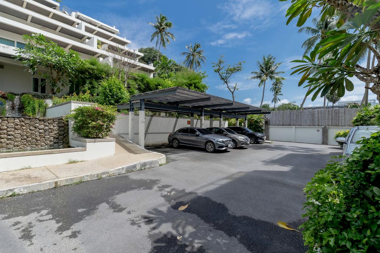 Impressive Beach House with Swimming Pool in Rawai, Phuket Island