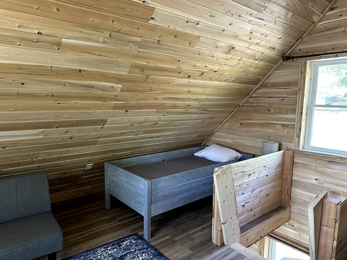 Cabins (United States of America, Portage Lake, Maine)