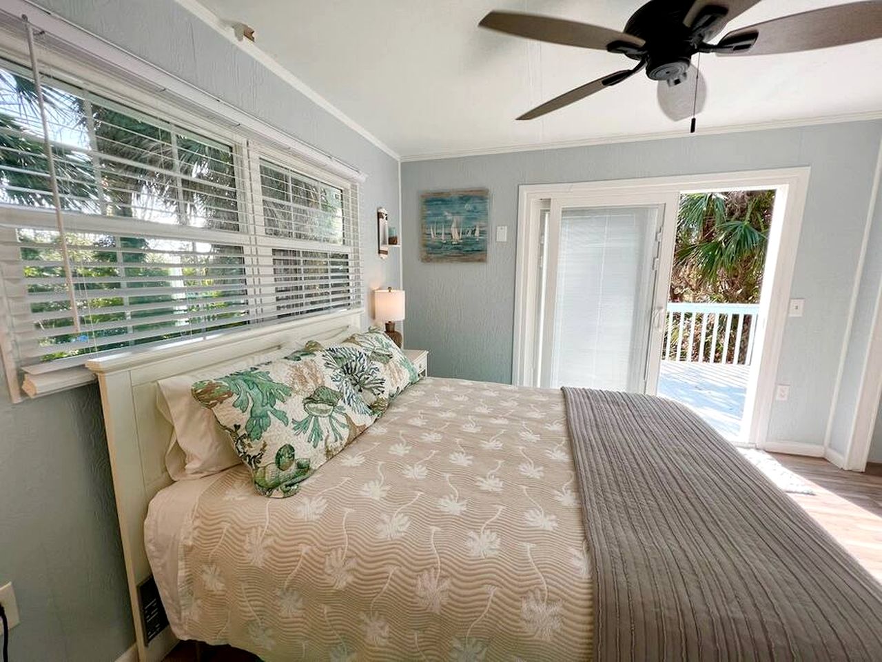 Charming Waterfront Cottage with Private Dock near Little Gasparilla Island, Florida