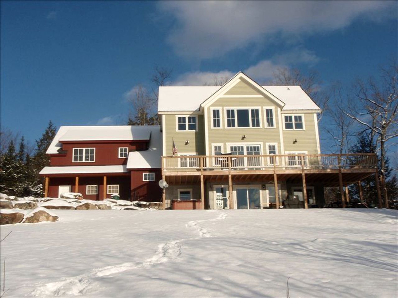 Spacious Family-Friendly Luxury Cabin for Rent with Hot Tub near Stowe, Vermont