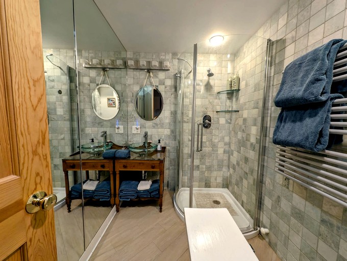 Cottages (United States of America, Sorrento, Maine)