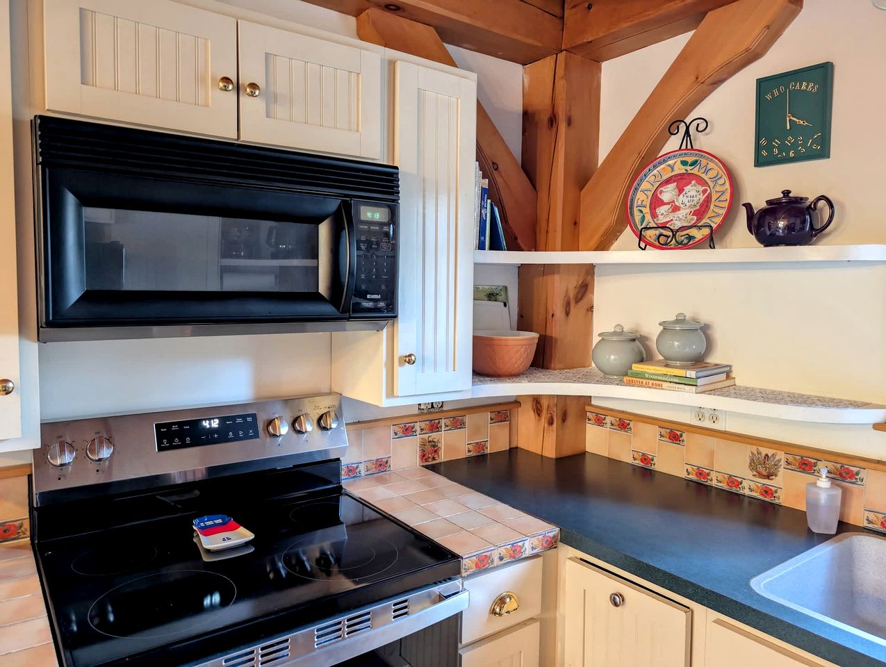 Bright Post & Beam Retreat with Fire Pit & Game Room Near Acadia | Sorrento, Maine