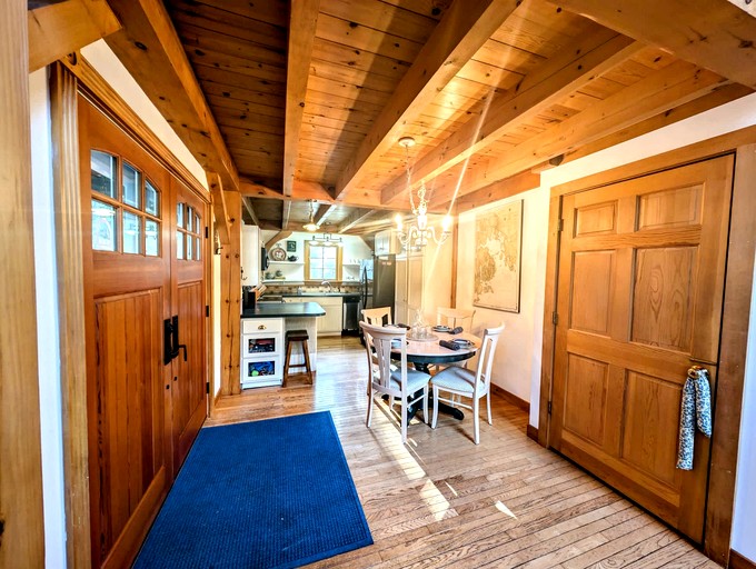 Cottages (United States of America, Sorrento, Maine)