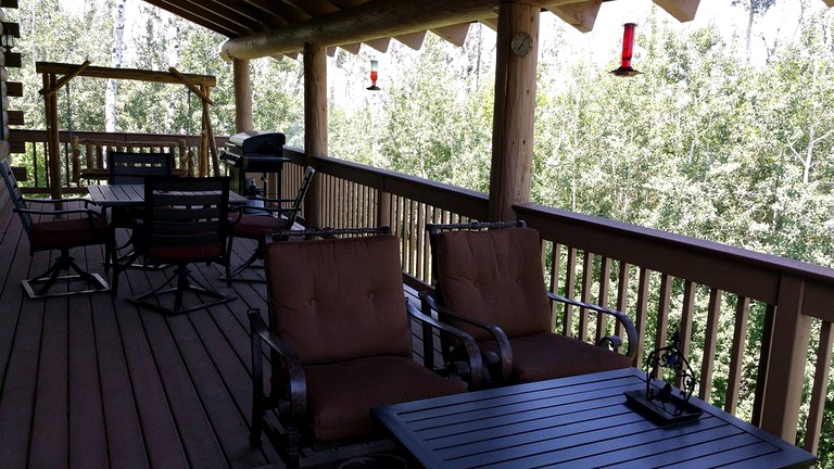 Cabins (Mesa, Colorado, United States)