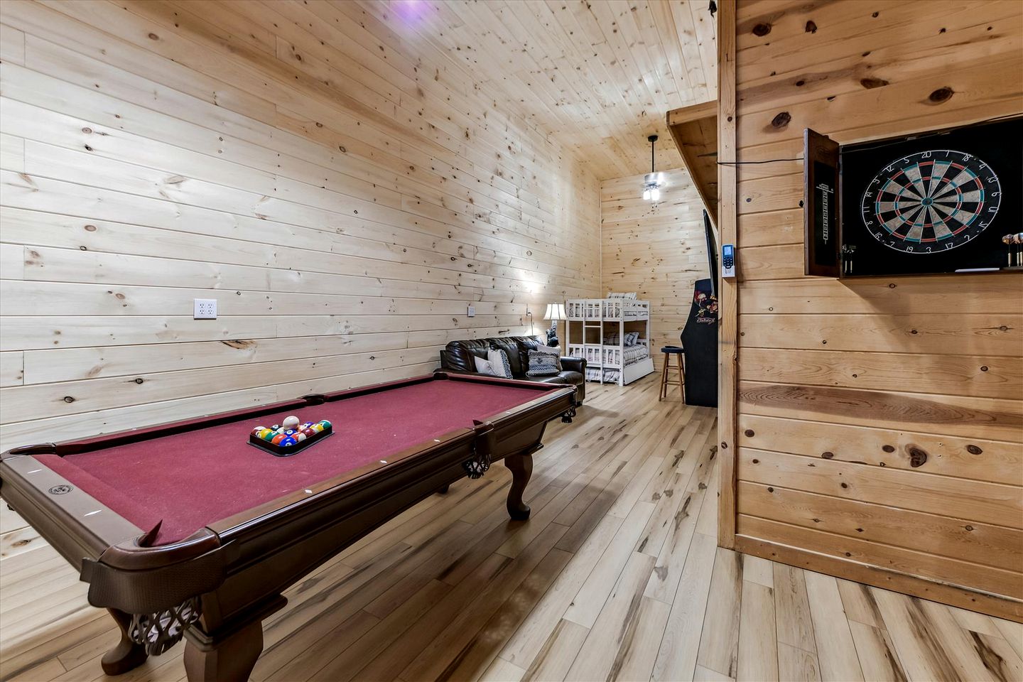 Incredible Family Cabin with Pool Table, Arcade Game, and Hot Tub for Luxury Getaway in Gatlinburg, Tennessee