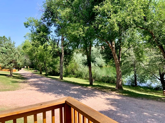 Cabins (United States of America, Hot Springs, South Dakota)