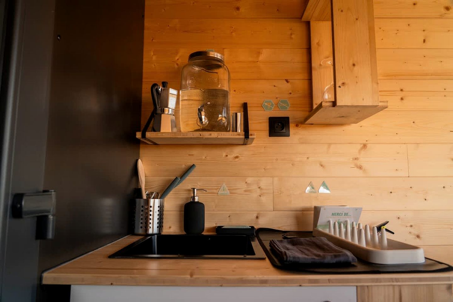 Panoramic Eco Home with Mountain Views near Saoû, Drôme