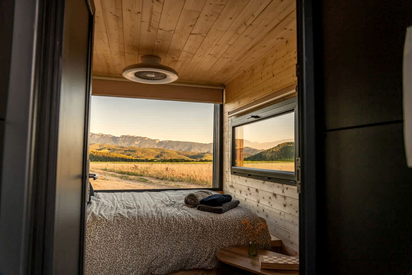 Panoramic Eco Home with Mountain Views near Saoû, Drôme