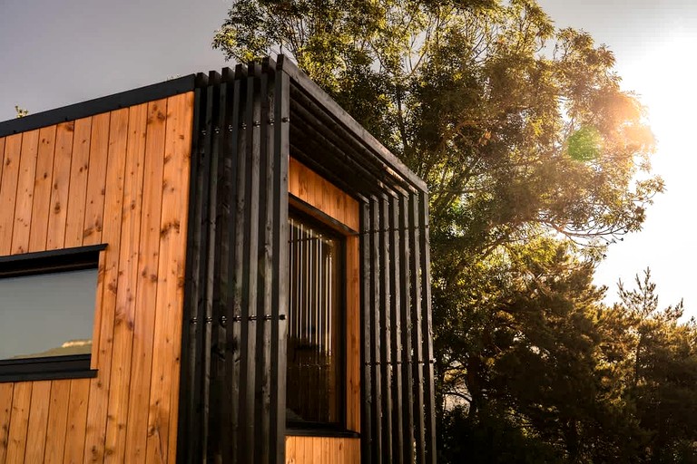 Vacation Rentals (France, --, Auvergne-Rhône-Alpes)