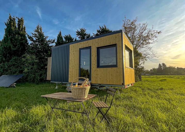 Vacation Rentals (France, Châteauneuf-du-Rhône, Auvergne-Rhône-Alpes)