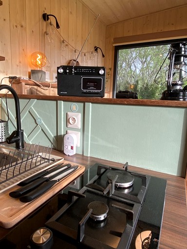 Vacation Rentals (France, Châteauneuf-du-Rhône, Auvergne-Rhône-Alpes)