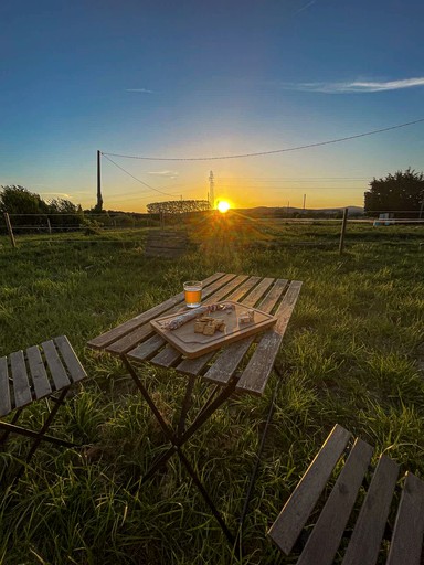 Vacation Rentals (France, Châteauneuf-du-Rhône, Auvergne-Rhône-Alpes)