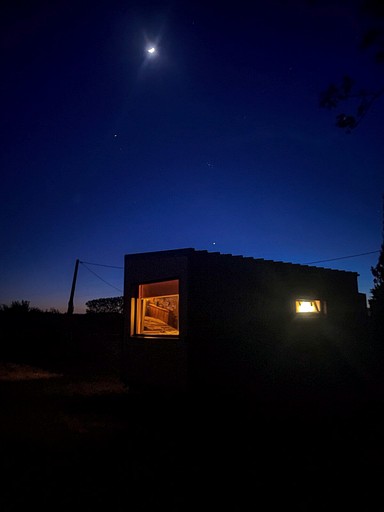 Vacation Rentals (France, Châteauneuf-du-Rhône, Auvergne-Rhône-Alpes)