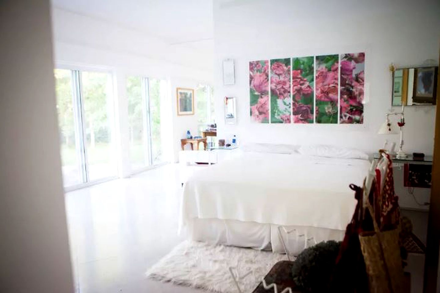 Fabulous Retreat with an Indoor Pool and Sauna for a Luxury Getaway in Champaign, Illinois