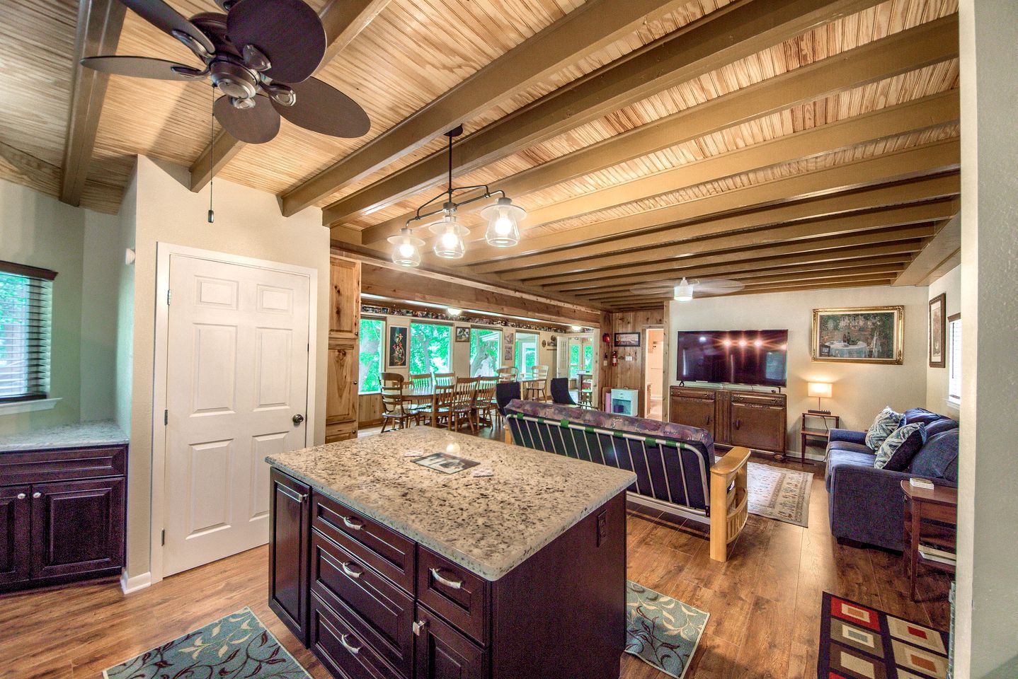 Stunning Riverfront Cottage with Amazing Outdoor Area Perfect for Water Activities in New Braunfels, Texas