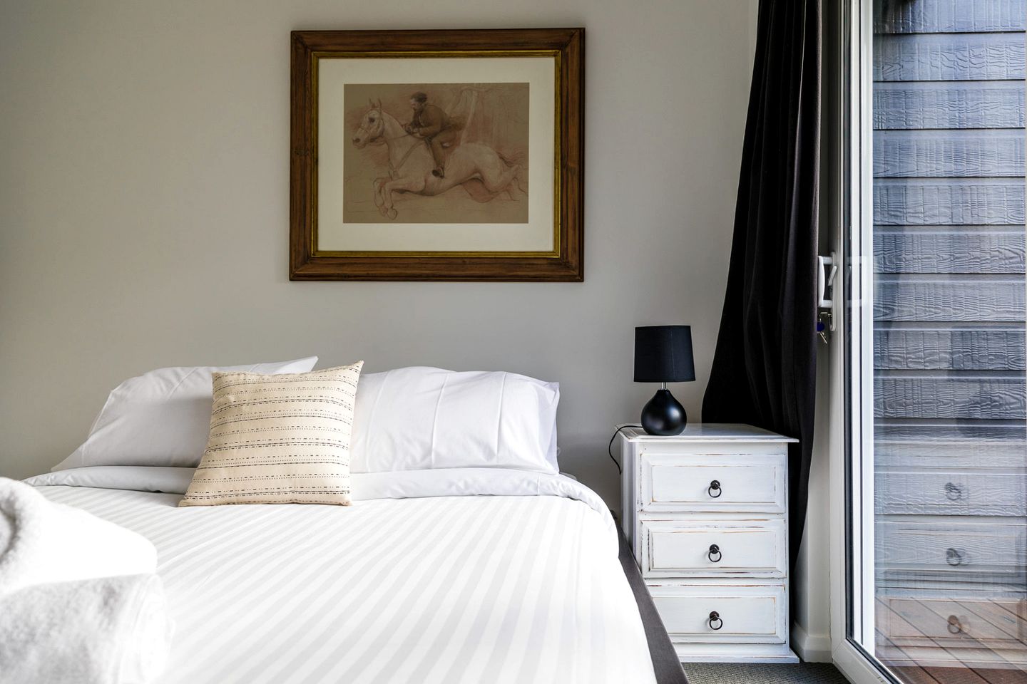 Stylish Cottage Rental Surrounded by Nature on the Yallingup Coast, Western Australia