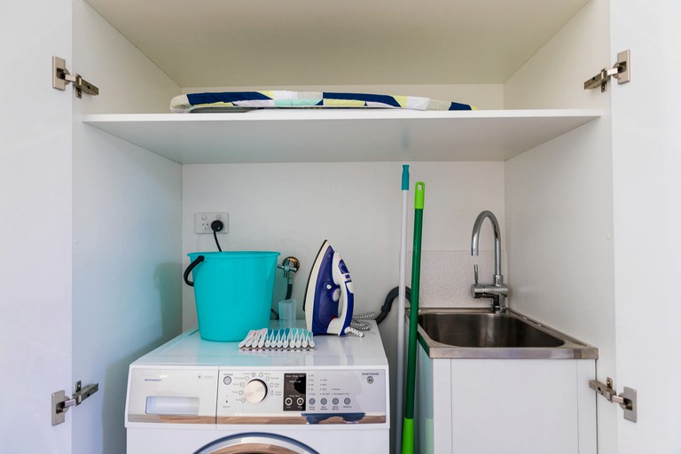 Cottages (Yallingup, Western Australia, Australia)