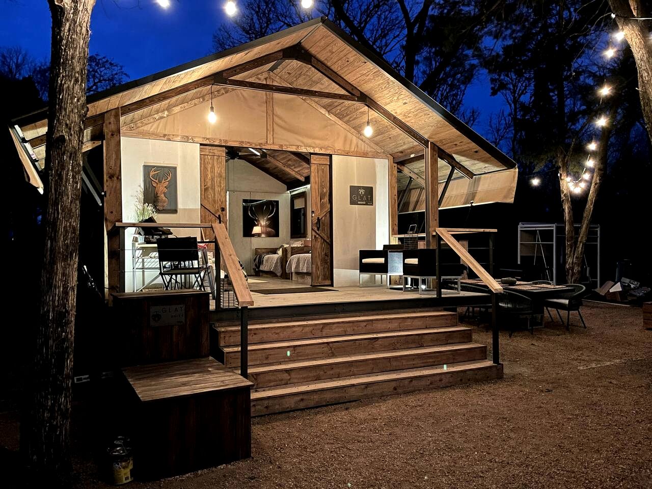 Rustic Lake Bastrop Cabin with Private Patio & Grill near Austin, Texas