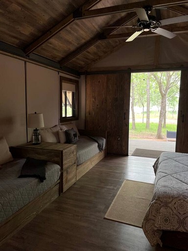 Vacation Rentals (United States of America, Bastrop , Texas)