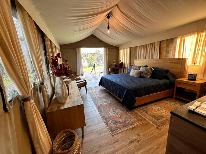 Vacation Rentals (United States of America, Bastrop , Texas)