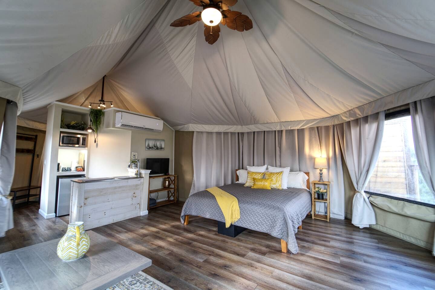 Premium Lakeview Safari Tent Getaway with Private Deck near Lake Travis in Marble Falls, Texas