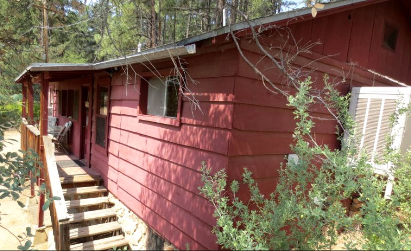 Six-Person Cabin Rental in the Ponderosa Pines of Prescott, Arizona