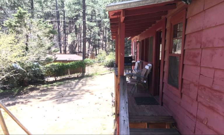 Six-Person Cabin Rental in the Ponderosa Pines of Prescott, Arizona | Cabins (Prescott, Arizona, United States of America)