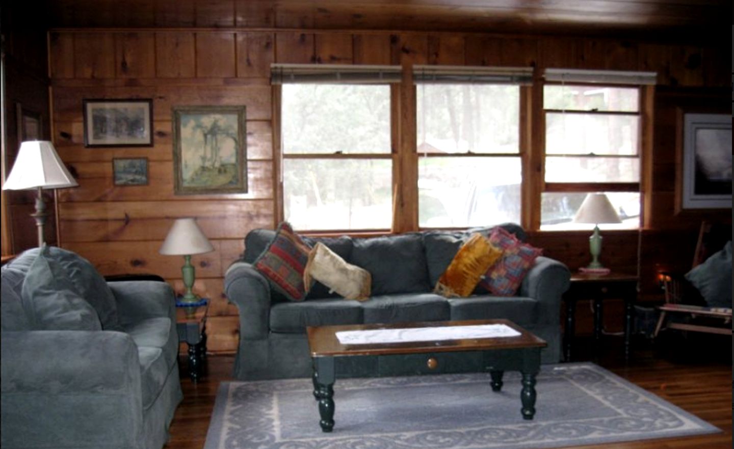 Six-Person Cabin Rental in the Ponderosa Pines of Prescott, Arizona
