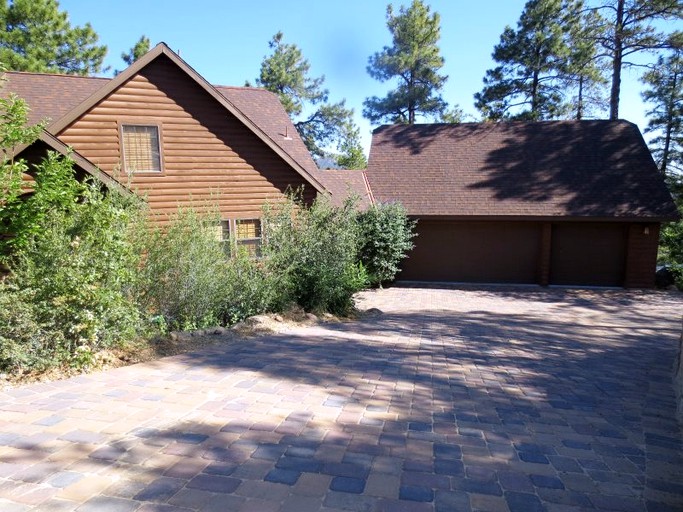 Log Cabins (Prescott, Arizona, United States)