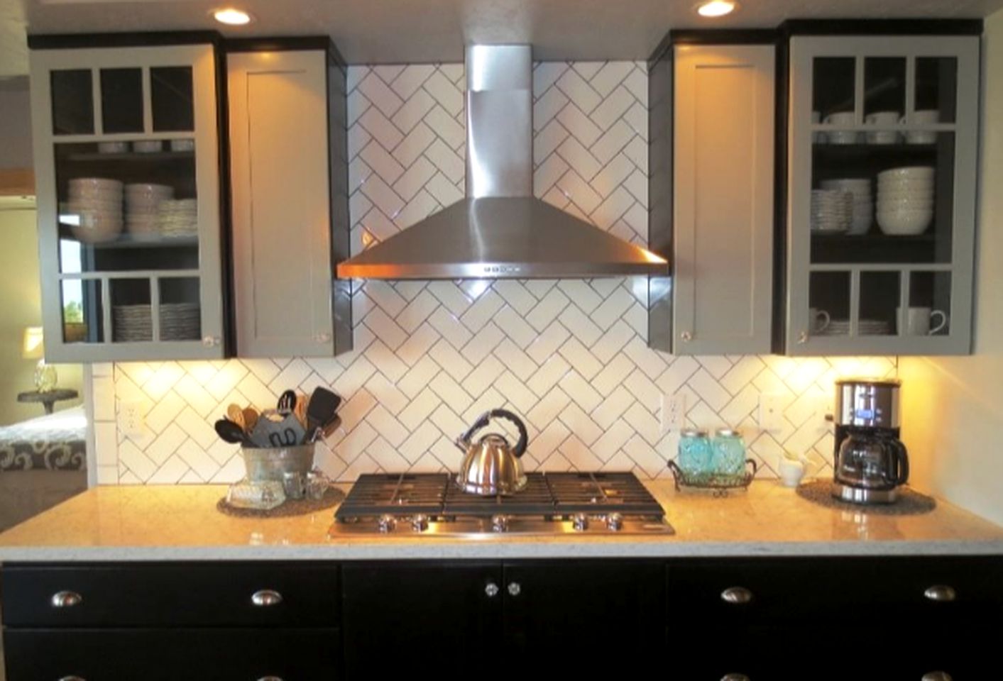 Marvelous Cabin Rental with Hot Tub and Game Room in Prescott, Arizona