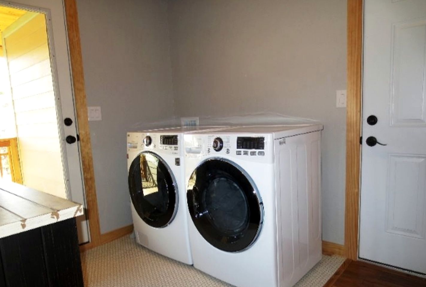 Marvelous Cabin Rental with Hot Tub and Game Room in Prescott, Arizona