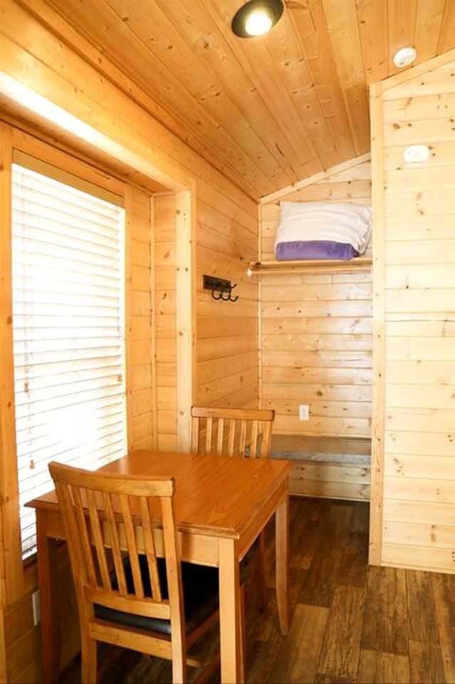 Pretty Cabin with Amazing Views - The Ultimate Glamping Getaway in Escalante, UT