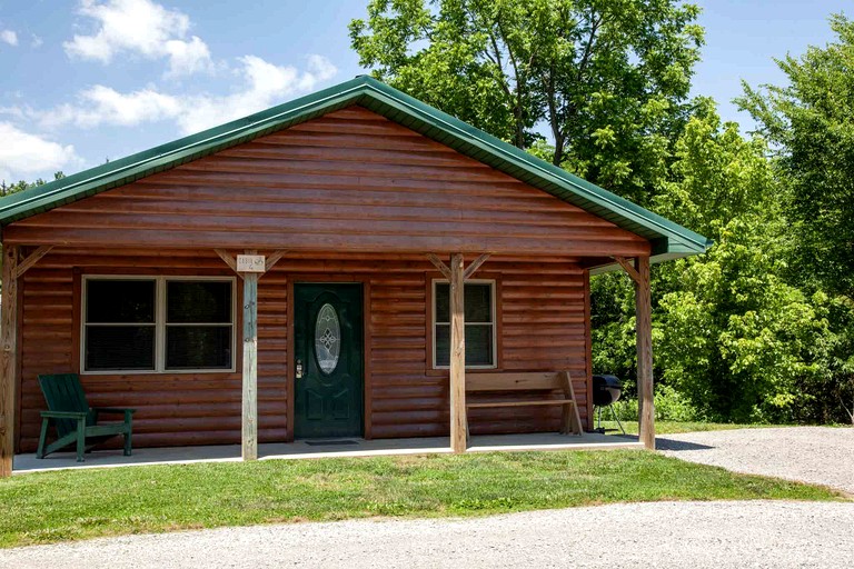 Cabins (United States of America, Herod, Illinois)