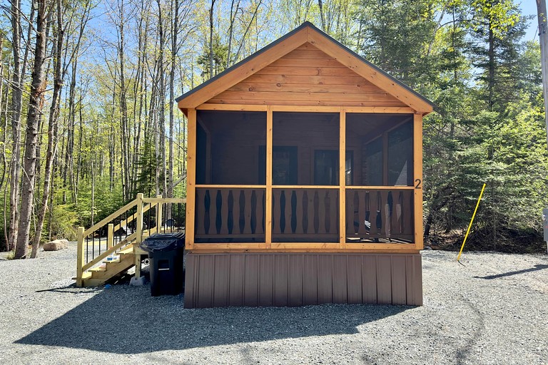 Cabins (United States of America, Steuben, Maine)