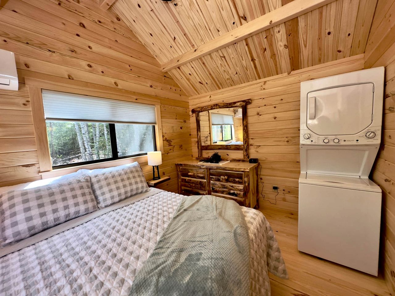 Pretty Wooden Rustic Cabin with Barbecue and Fire Pit in Steuben, Maine