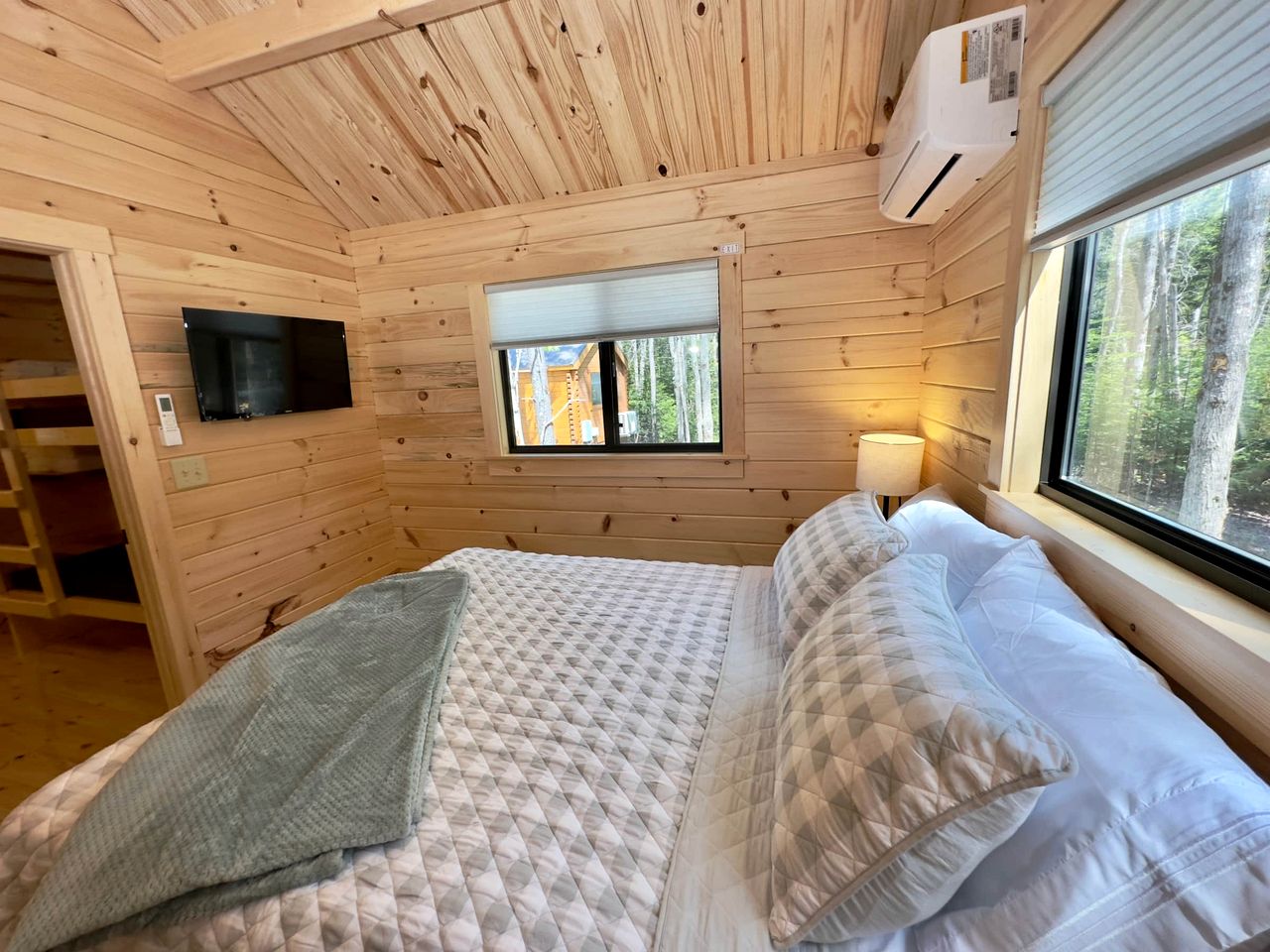 Pretty Wooden Rustic Cabin with Barbecue and Fire Pit in Steuben, Maine
