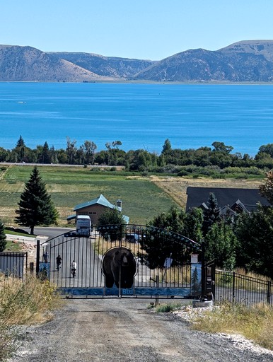 Yurts (United States of America, Garden City, Utah)