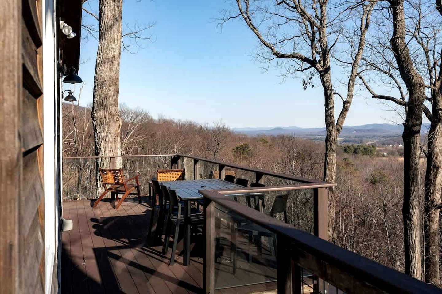Luxury Mountain Cabin with Hot Tub & Panoramic Views Near Blue Ridge Parkway, Afton VA