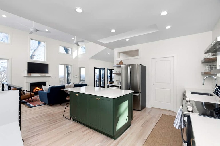 Cabins (United States of America, Afton, Virginia)