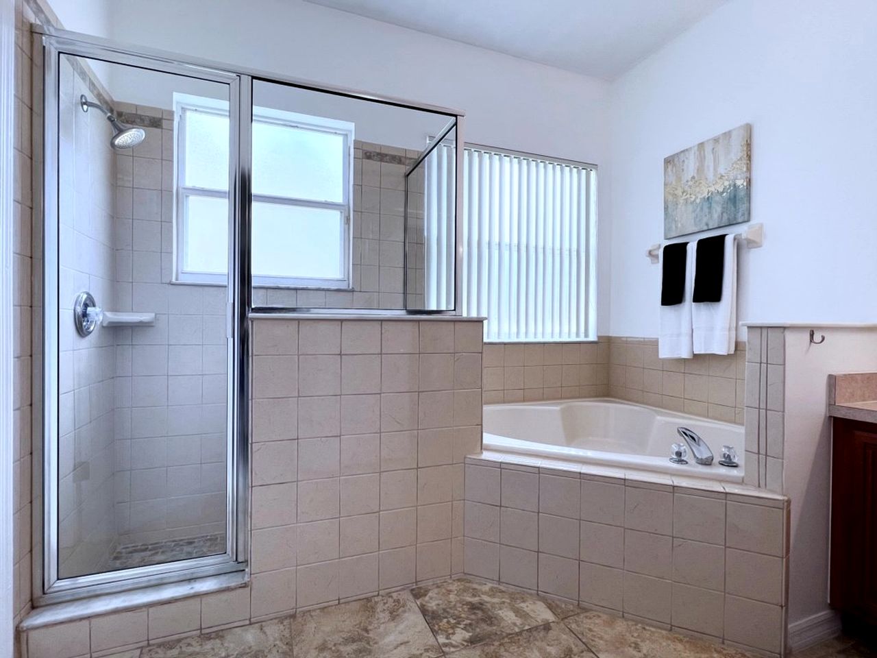 Exceptional Luxury Villa with Swimming Pool and Hot Tub on Family Resort in Kissimmee, Florida