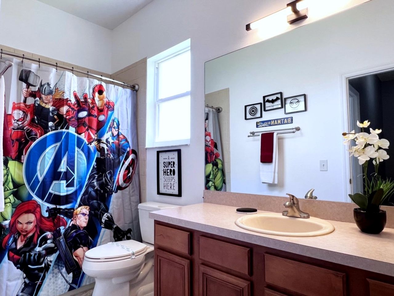 Exceptional Luxury Villa with Swimming Pool and Hot Tub on Family Resort in Kissimmee, Florida