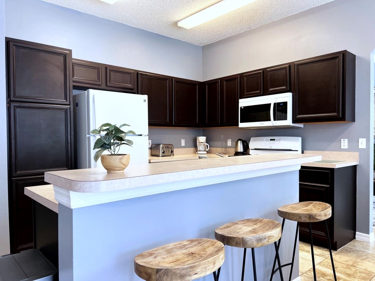 Exceptional Luxury Villa with Swimming Pool and Hot Tub on Family Resort in Kissimmee, Florida