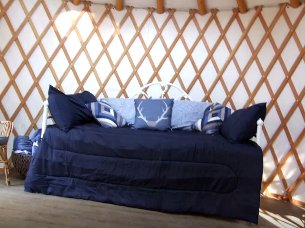 Romantic Lakeside Yurt Rental for Couples Getaway near Ottawa