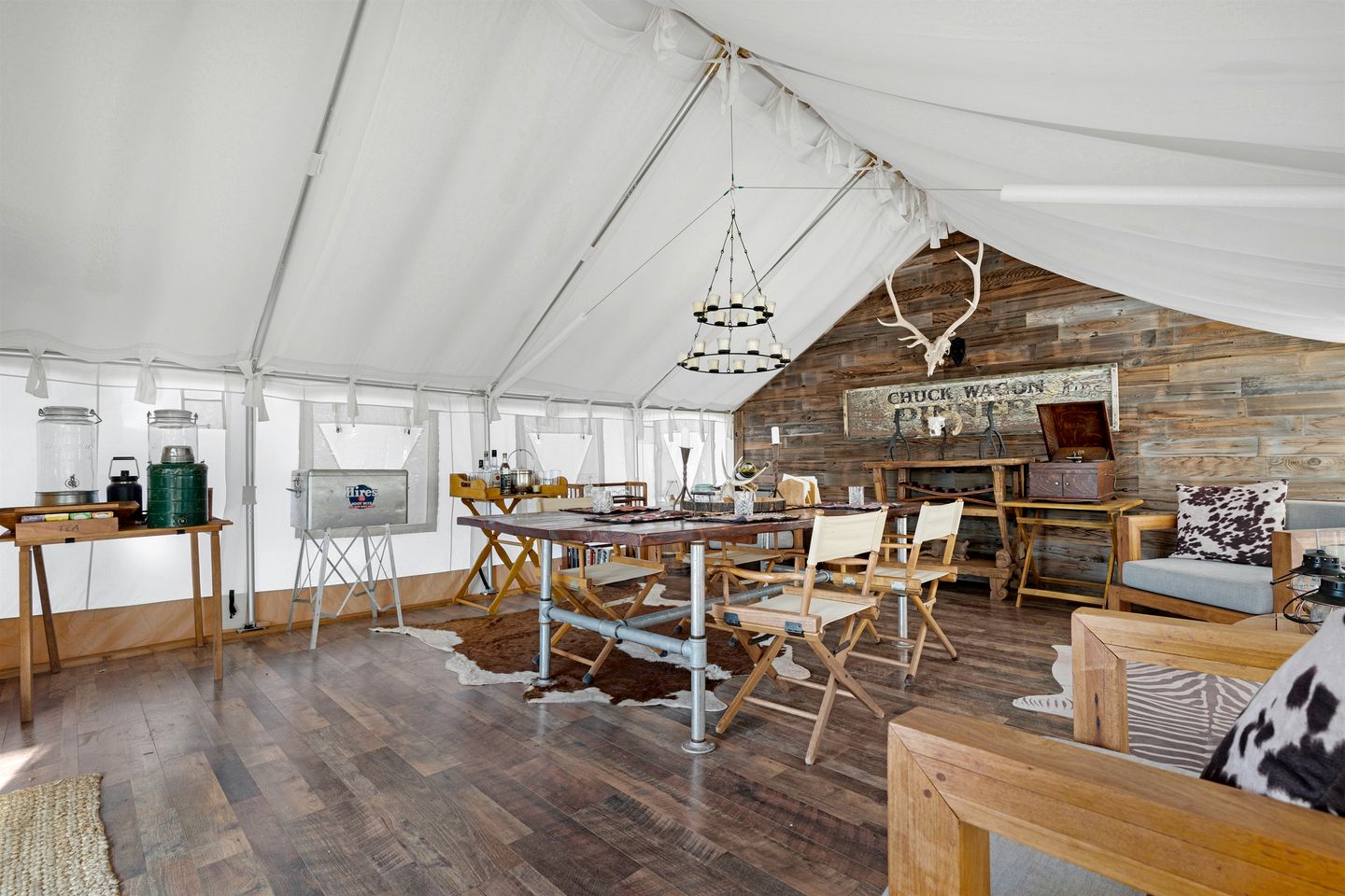 Romantic Stargazing Dome Glamping Retreat near Grand Canyon South Rim Arizona