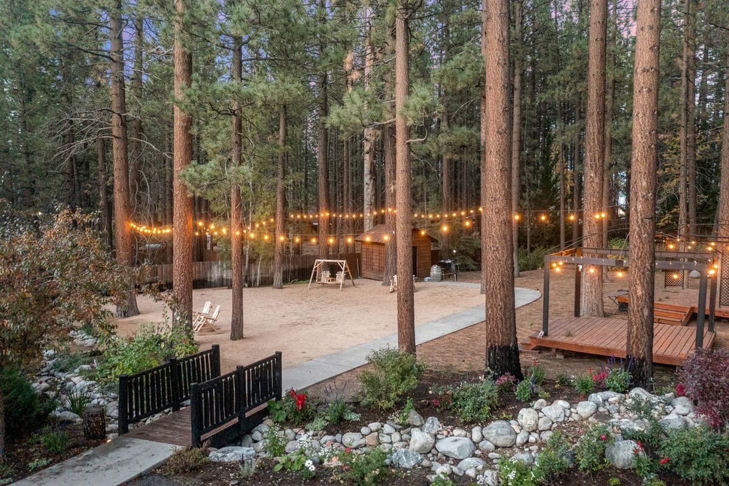 Incredible Cabin with Hot-tub and Fire Pit in Big Bear Lake, California