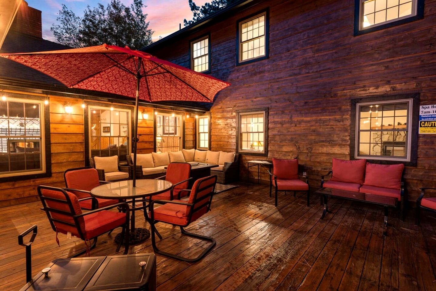 Incredible Cabin with Hot-tub and Fire Pit in Big Bear Lake, California