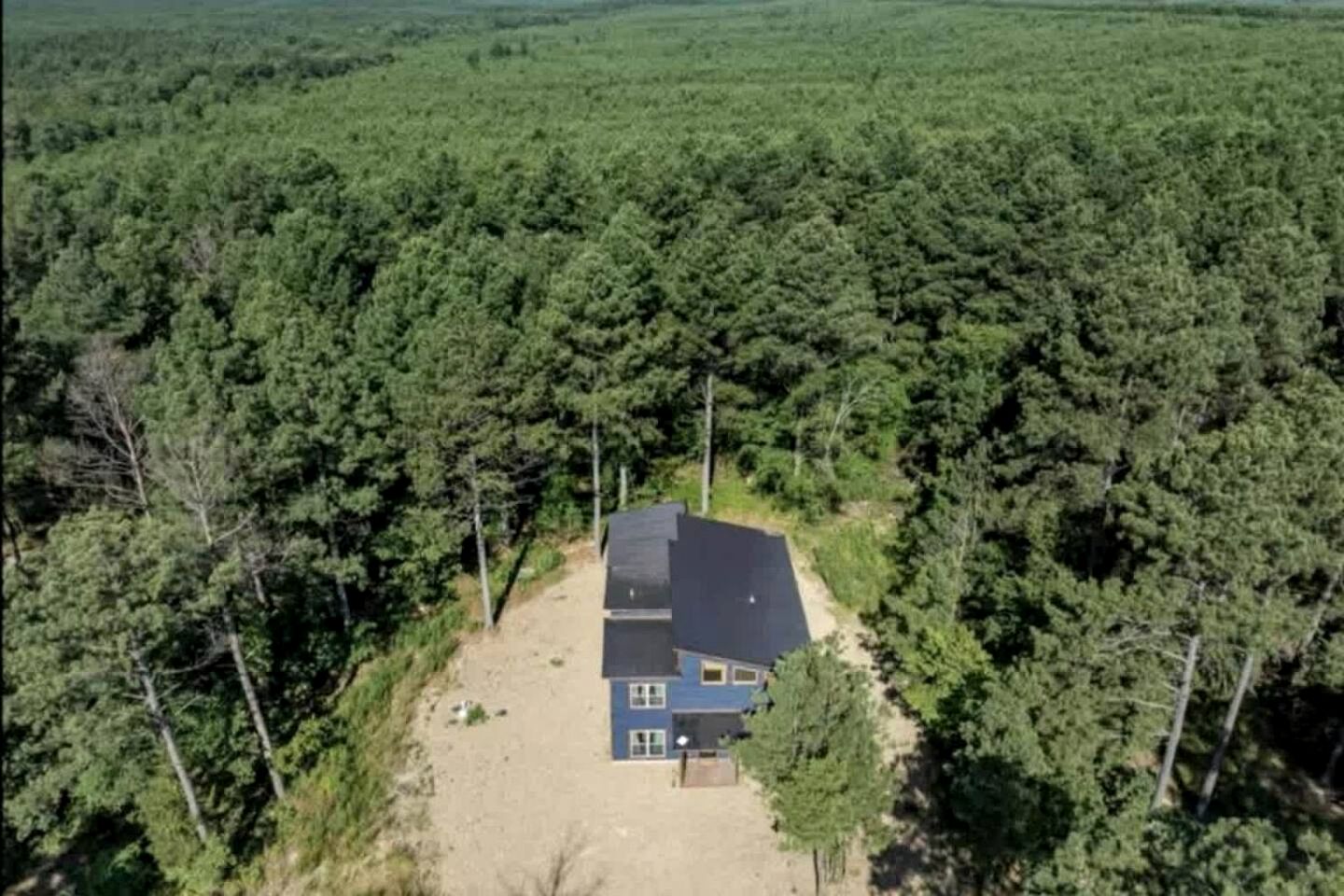 Private Forestview Luxury Cabin with Hot Tub, Foosball Loft & Outdoor Fireplace Near Beavers Bend, Broken Bow, OK