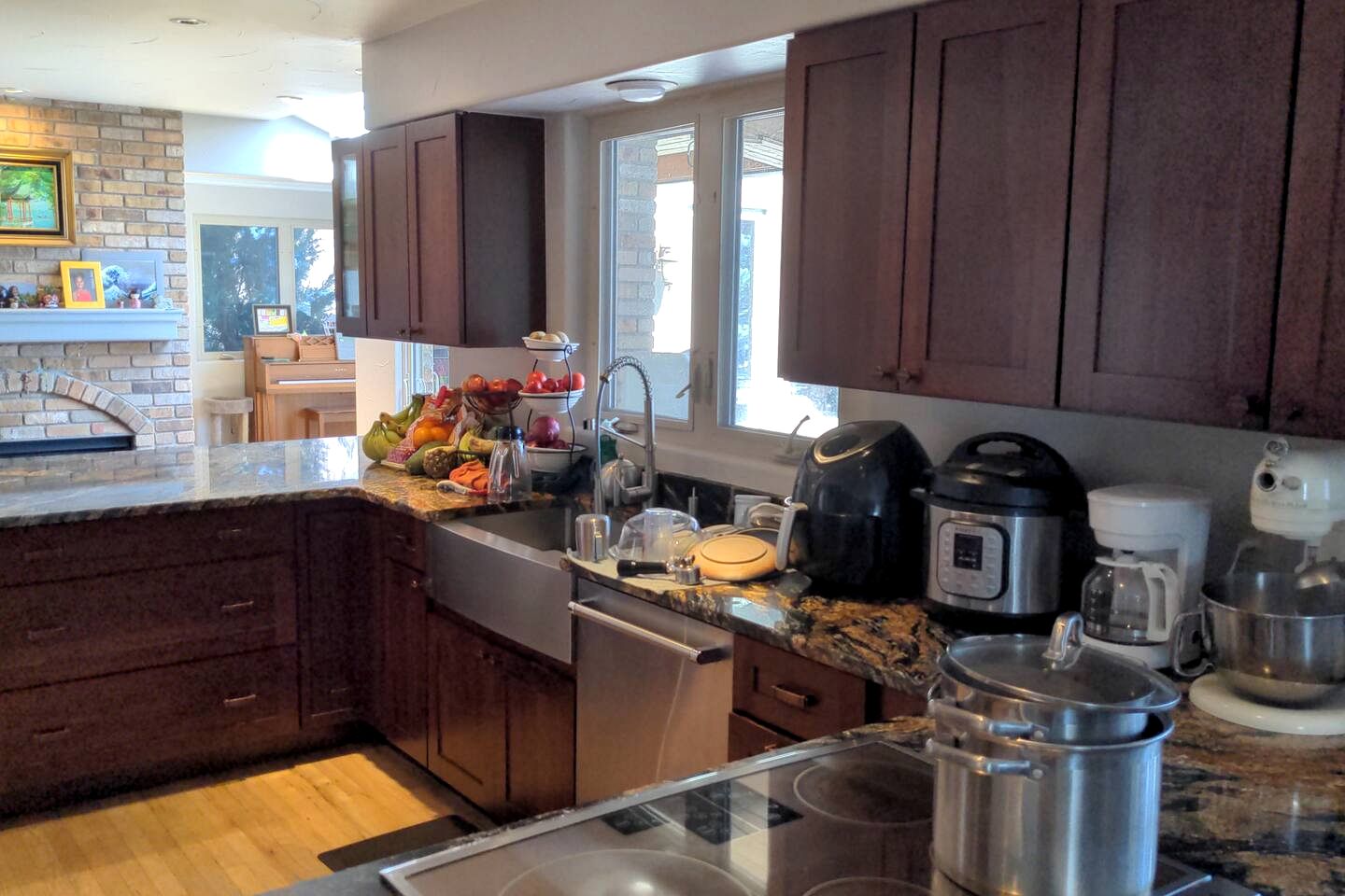 Spacious Colorado-Themed Garden-Level Suite with Fireplace near Eagle Trace Golf Course in Broomfield, CO