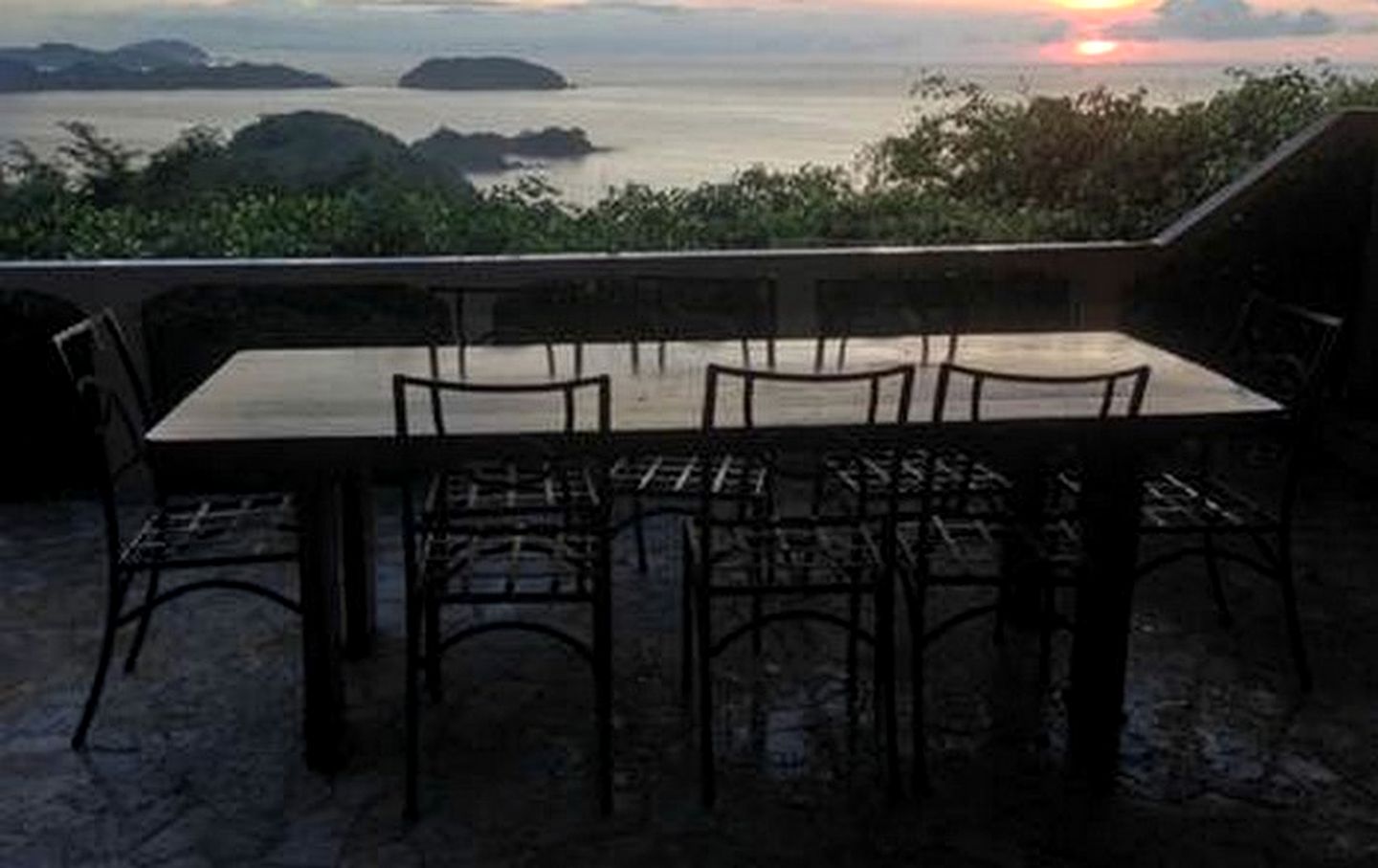 Private, Luxury Bed and Breakfast Overlooking the Ocean in Potrero Bay, Costa Rica